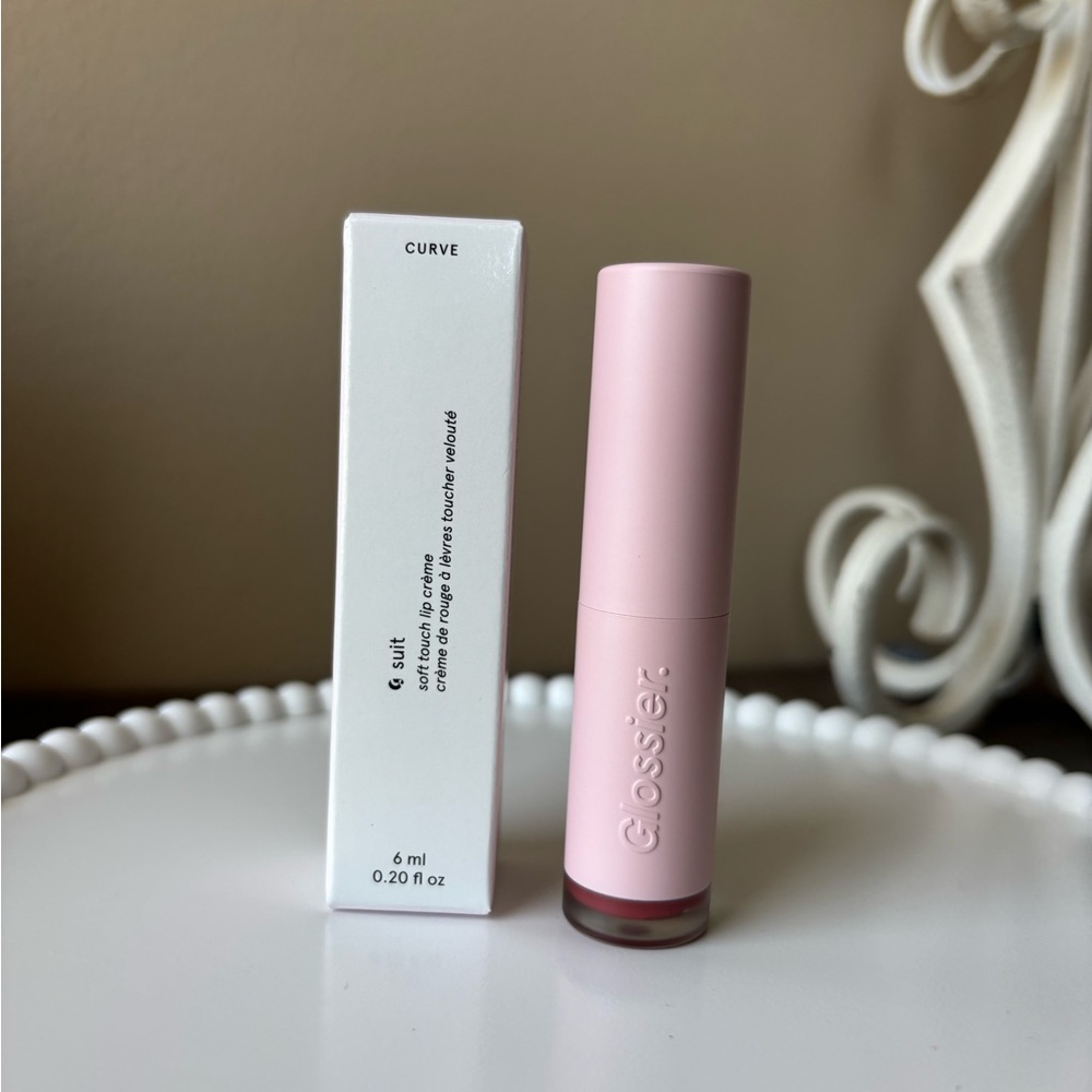Glossier G Suit Soft Touch Lip Creme